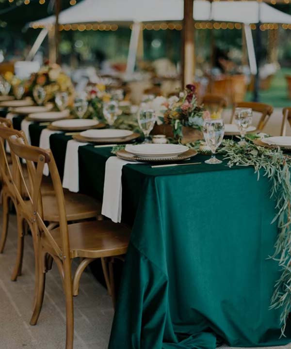 Eventmanagement – Dekorierter Tisch